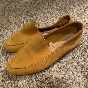 Mustard yellow moccasin- Size 8.5